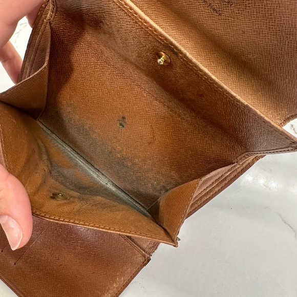 Louis Vuitton Brown and Gold Monogram Clutch - Picture 12 of 14